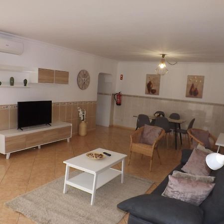 Appartamento Apartamento Mariamar Olhos de Agua  Esterno foto